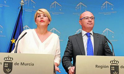 La CARM pondrá en marcha 25 medidas para impulsar la actividad económica y empresarial