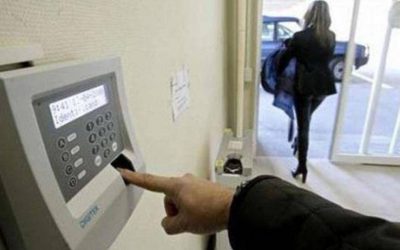 Así es la reforma del Gobierno para que los trabajadores fichen