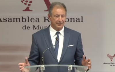 Los graduados sociales advierten que subir el IRPF, el salario mínimo o derogar la reforma laboral «retraería el empleo»